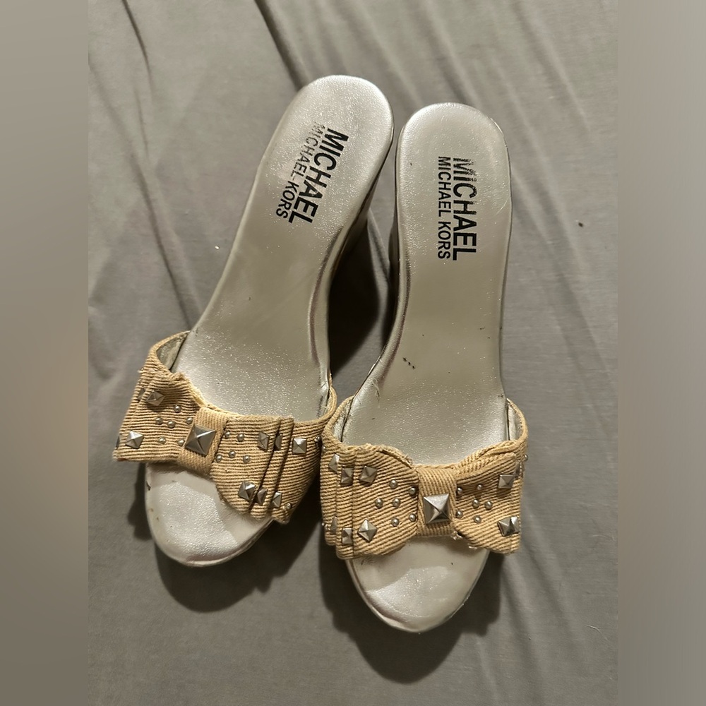 Michael kors wedge heels size 3